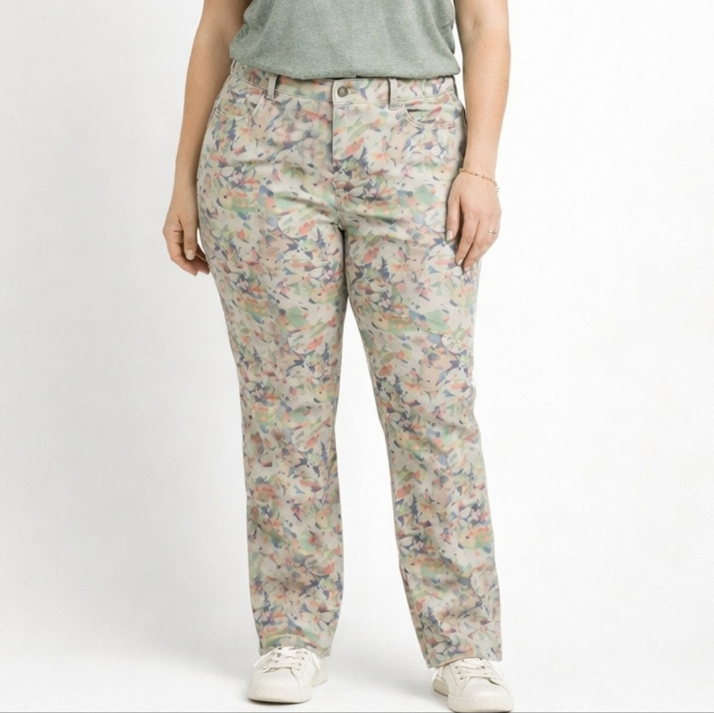 Gloria Vanderbilt Floral Amanda Straight Leg Jeans Size 12P